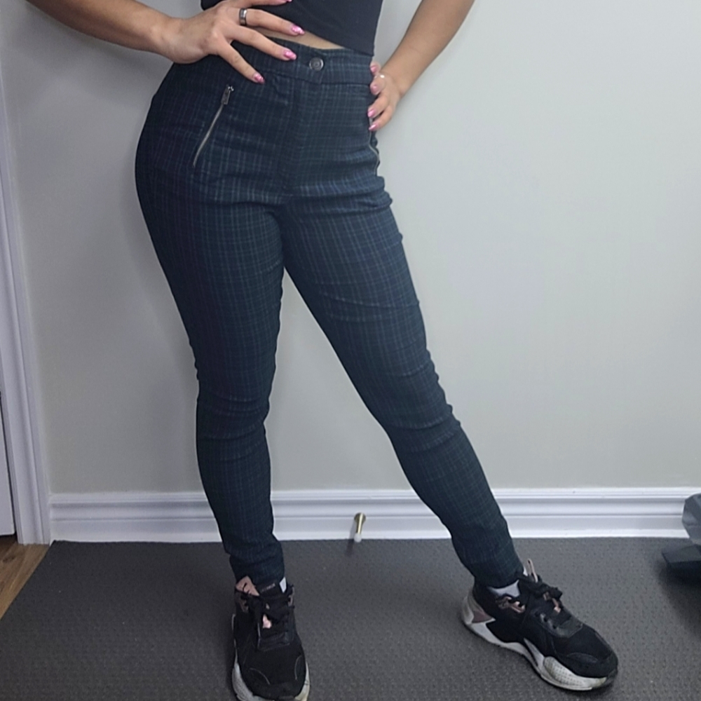 2/$16 | Hollister Dark Blue and Green Plaid Pants
